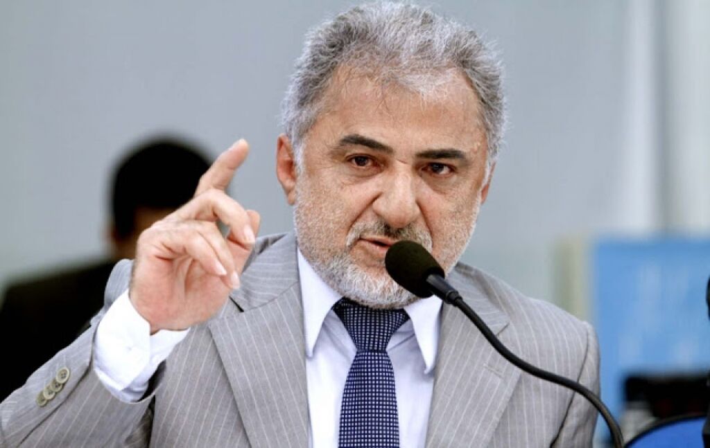 TJ publica acórdão de condenação à Hermínio por chamar Confúcio de “psicopata e bandido”