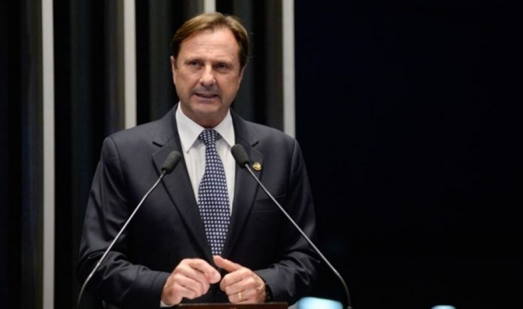 Acir Gurgacz comemora certificação do Brasil como país livre da febre aftosa