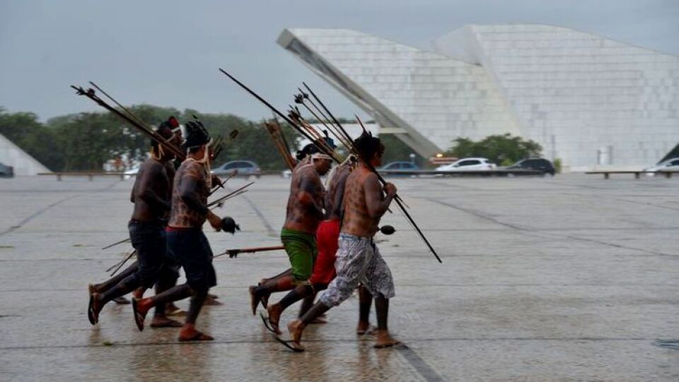 Campanha de vacinação quer imunizar 115 mil índios em todo o país