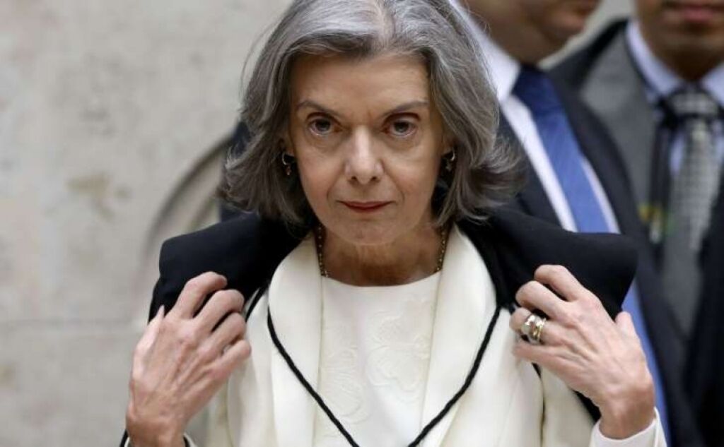 Com viagem de Temer, Cármen assumirá presidência na sexta