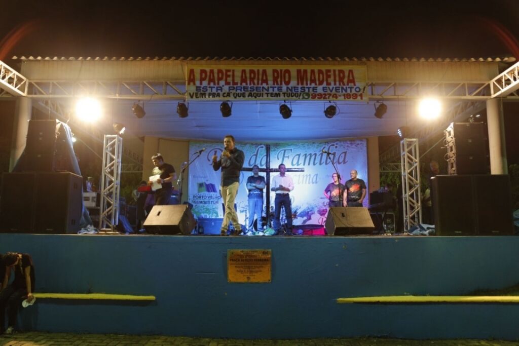 Dia da Família é realizado na praça Aluízio Ferreira