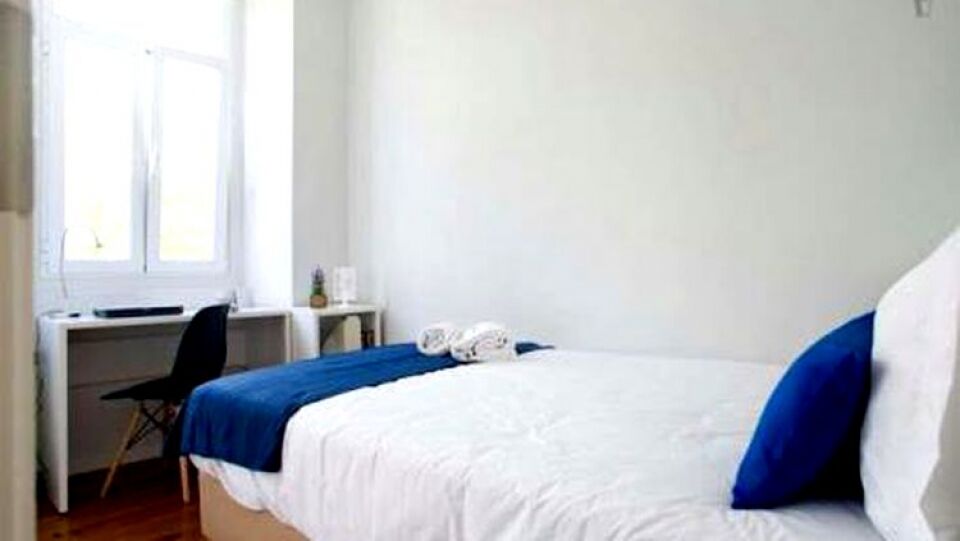 Mulher Agride Ex marido Por Recusar Dormir Com Ela