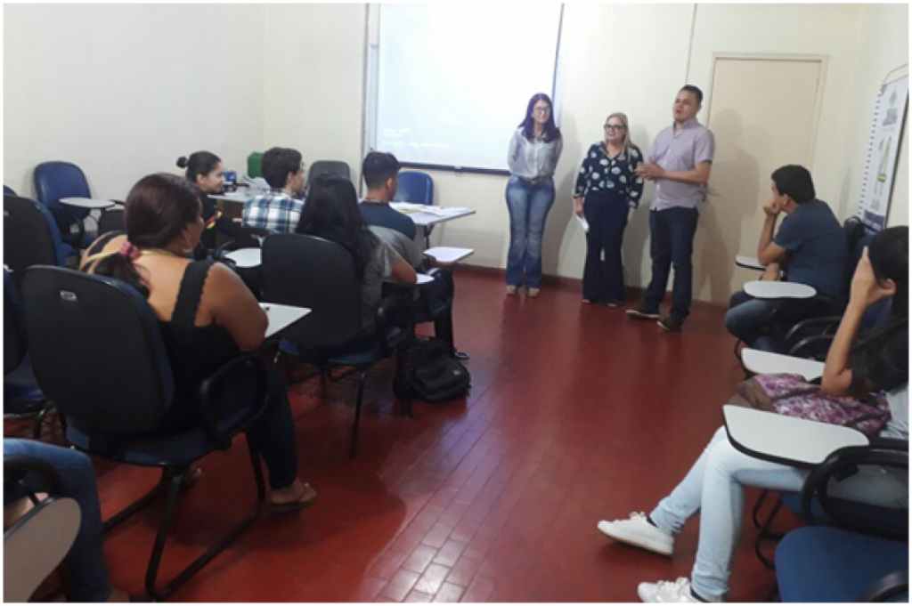 Novos cursos iniciaram nesta segunda-feira na Escola do Legislativo