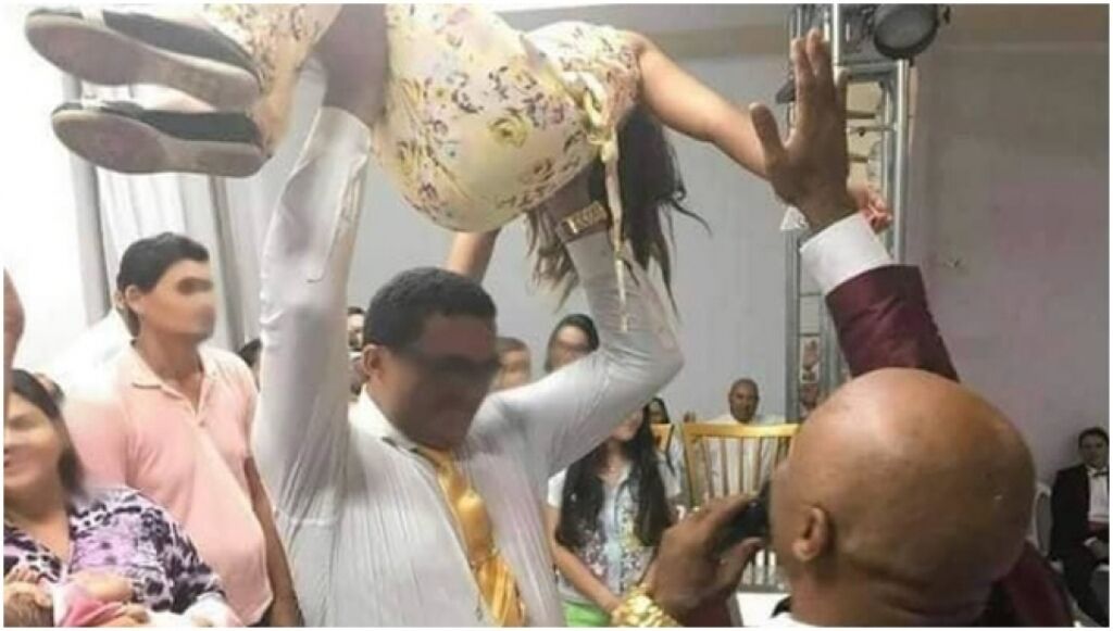 Pastor de pouca fé joga mulher no chão e a deixa tetraplégica