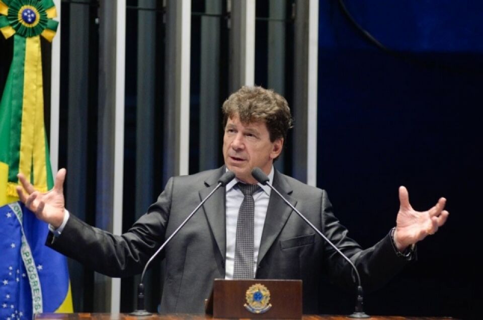 PGR diz ao Supremo que novo recurso de Cassol é só para ganhar tempo e pede execução imediata de pena