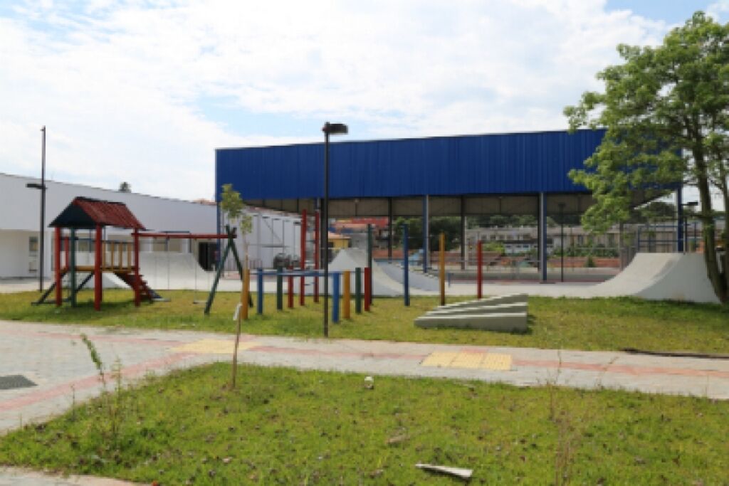 Prefeitura realiza workshop de bateria no CEU