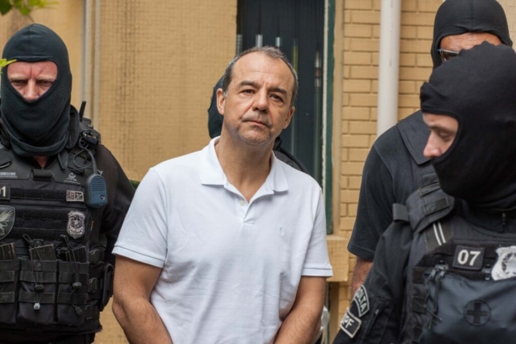 STF decide que Sérgio Cabral deve ficar preso no Rio de Janeiro