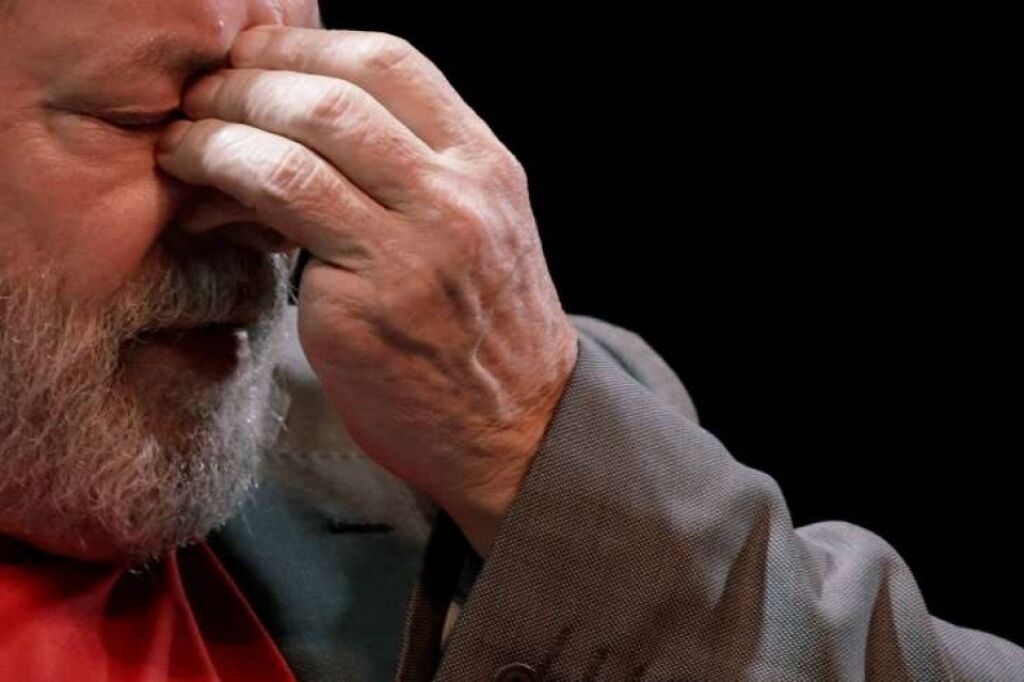 TRF4 autoriza Sergio Moro a mandar prender Lula