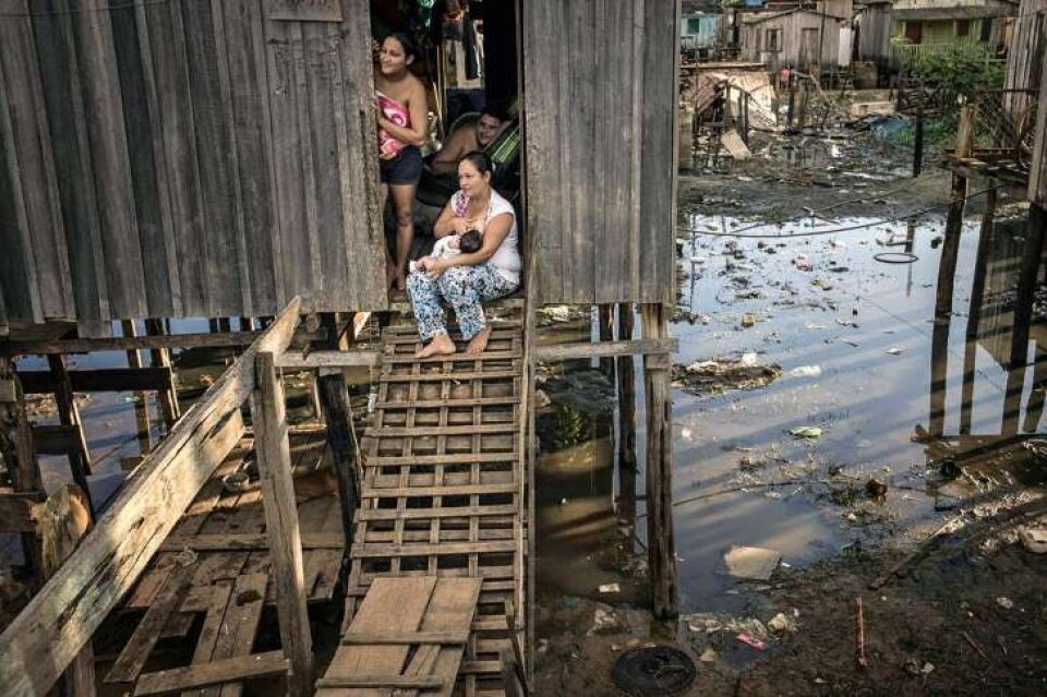 Um terço das casas brasileiras não conta com rede de esgoto
