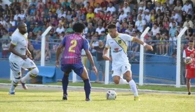 Barcelona vence o Vilhenense e fica a um empate da final