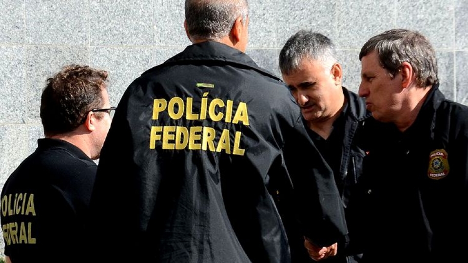 PF faz Operação Efeito Dominó contra lavagem de dinheiro do tráfico