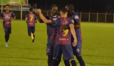 Barcelona empata com o Vilhenense e avança à final