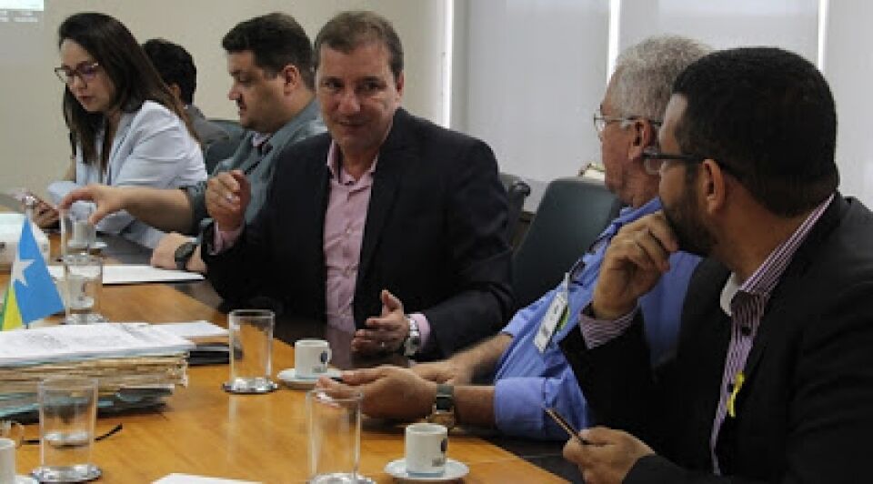 Justiça chama o prefeito e dá ultimato para a construção do aterro sanitário da capital