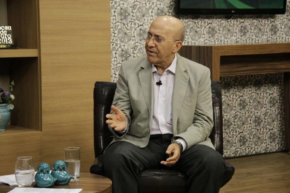 Confúcio Moura relata conquistas e frustrações