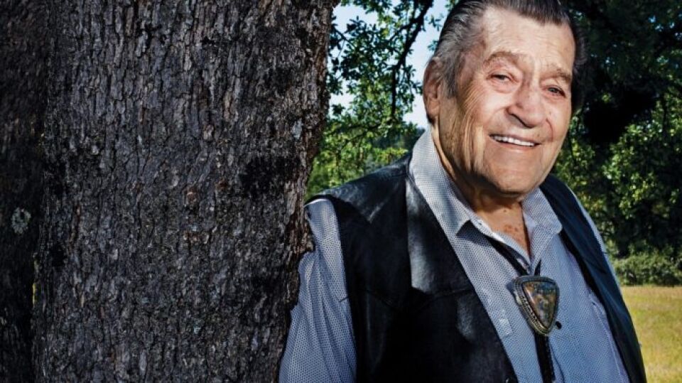 Morre o astro de Cheyenne e dos Dozes Condenados