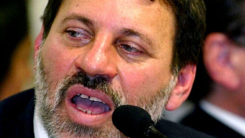 Delúbio vai se entregar à Polícia Federal, afirma defesa
