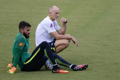 Taffarel defende escolha por Alisson, Ederson e Cássio: ‘São os melhores’