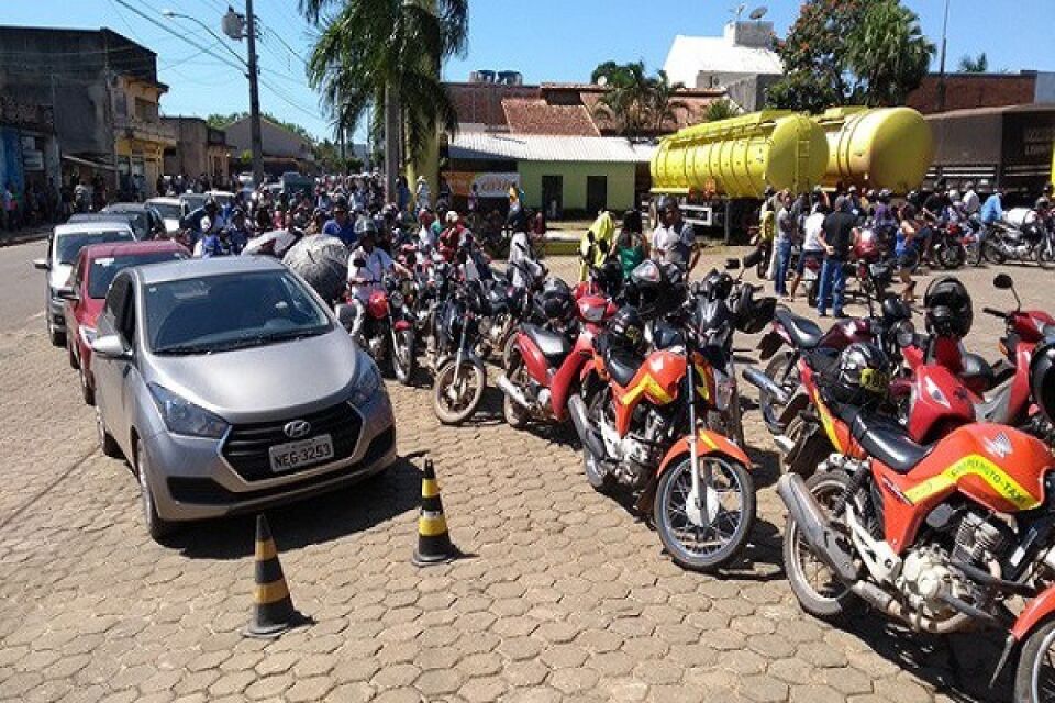 Posto de combustível aumenta preço e proprietária recebe voz de prisão em Ji-Paraná, RO