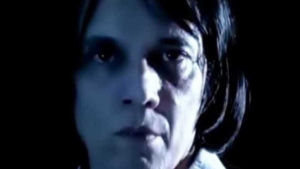 Ator 'pega' 95 anos de prisão por estuprar crianças e partilhar vídeos