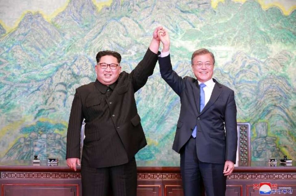 Presidente sul-coreano se reuniu hoje com Kim na Zona Desmilitarizada