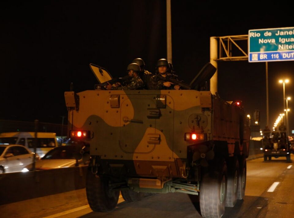 Militares têm preparo para negociações com caminhoneiros, diz general