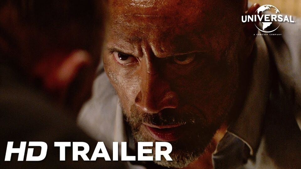 Dwayne Johnson se lança nos ares no novo trailer de Arranha-Céu: Coragem Sem Limite
