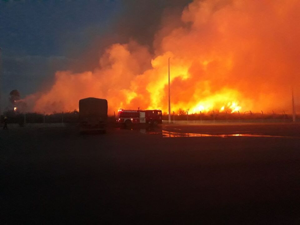 Incêndio quase causou tragédia em Candeias do Jamari