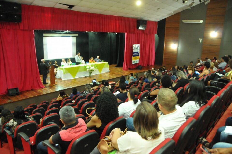 Conferência Municipal de Educação encerra nesta quarta-feira