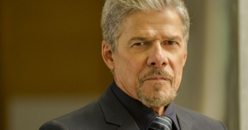 Afastado das novelas, Zé Mayer segue contratado pela Globo