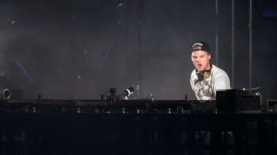 Detalhes da trágica morte de Avicii são revelados