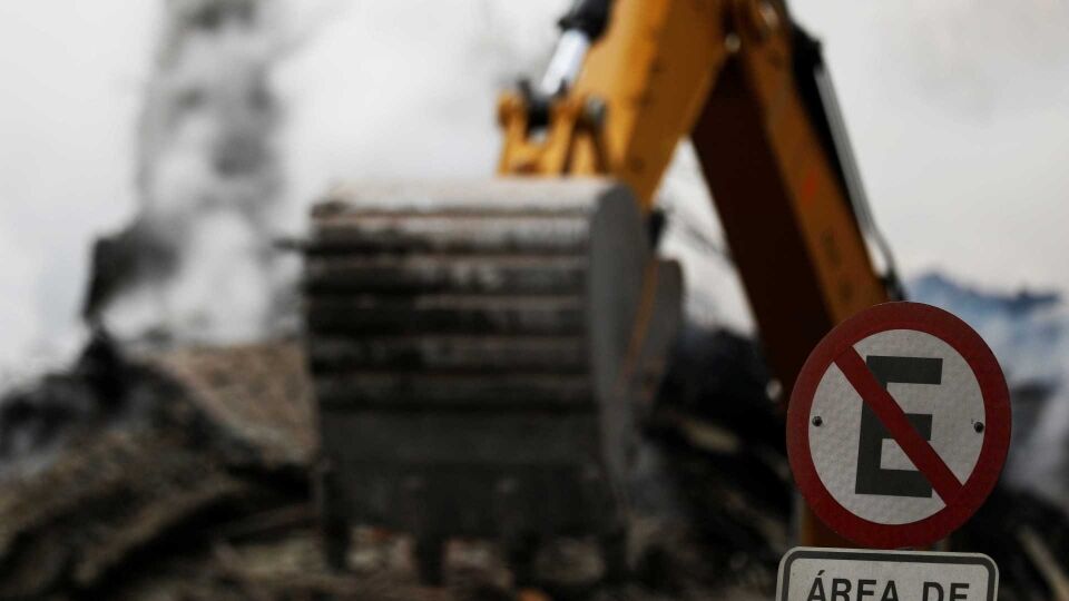 Incêndio em SP: o que se sabe sobre o prédio que desabou