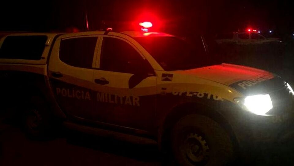 Mulher é ameaçada e tem casa destruída por filho