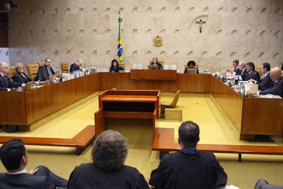 Por 11 a 0, Supremo decide restringir foro privilegiado