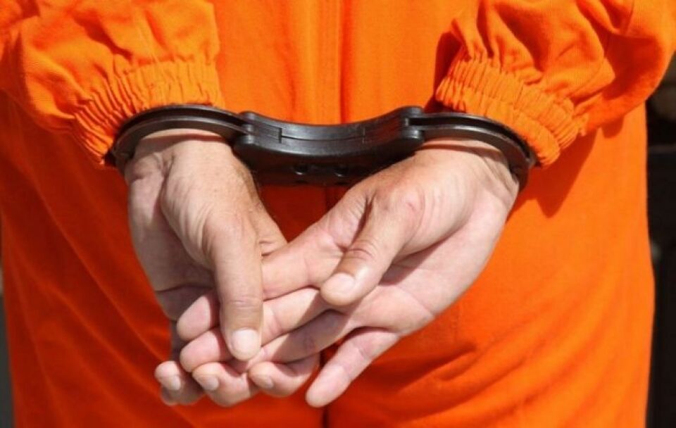 Presos podem receber 13º, férias e FGTS se projeto de lei for aprovado em Brasília