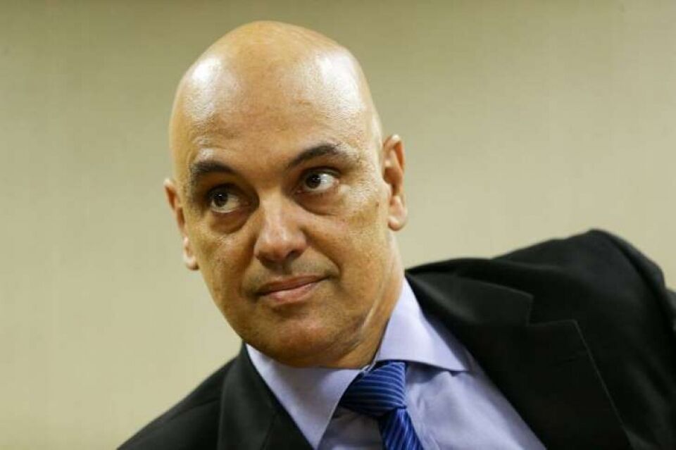 STF dá 15 dias para 96 transportadoras pagarem R$ 141,4 mi em multas
