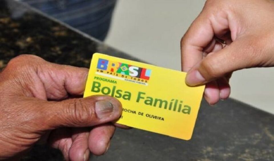 Governo publica decreto com reajuste do Bolsa Família