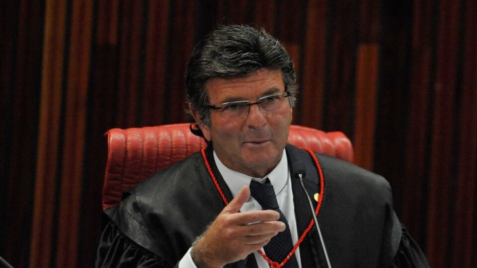Ministro do STF insiste em discutir ampliação da restrição ao foro