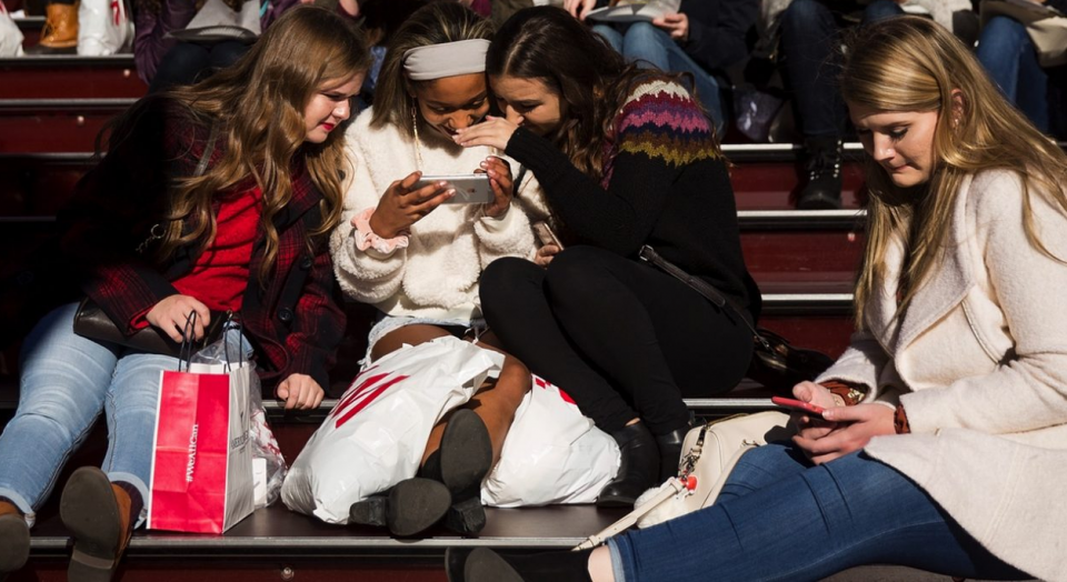 O Facebook é oficialmente menos popular que o Instagram e o Snapchat entre os jovens americanos