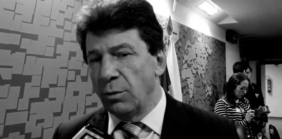 Ivo Cassol é acusado de receber propina de Empreiteiras