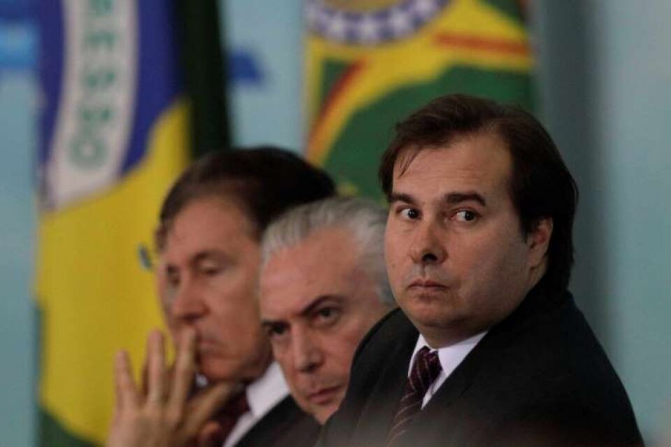 Líderes do Congresso não vêem margem de corte no preço de combustíveis