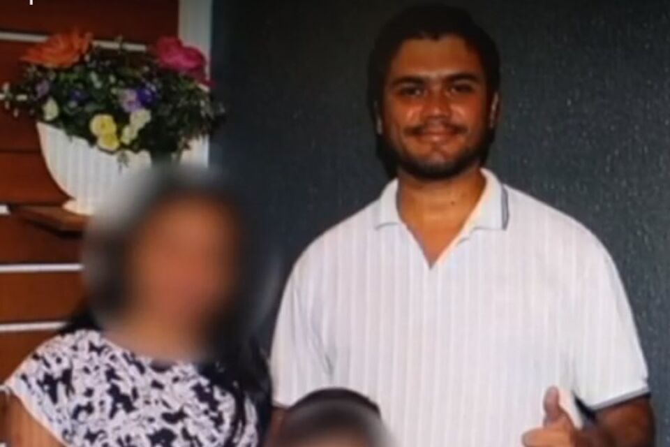 Homens são acusados de fazer um pacto para matar as esposas