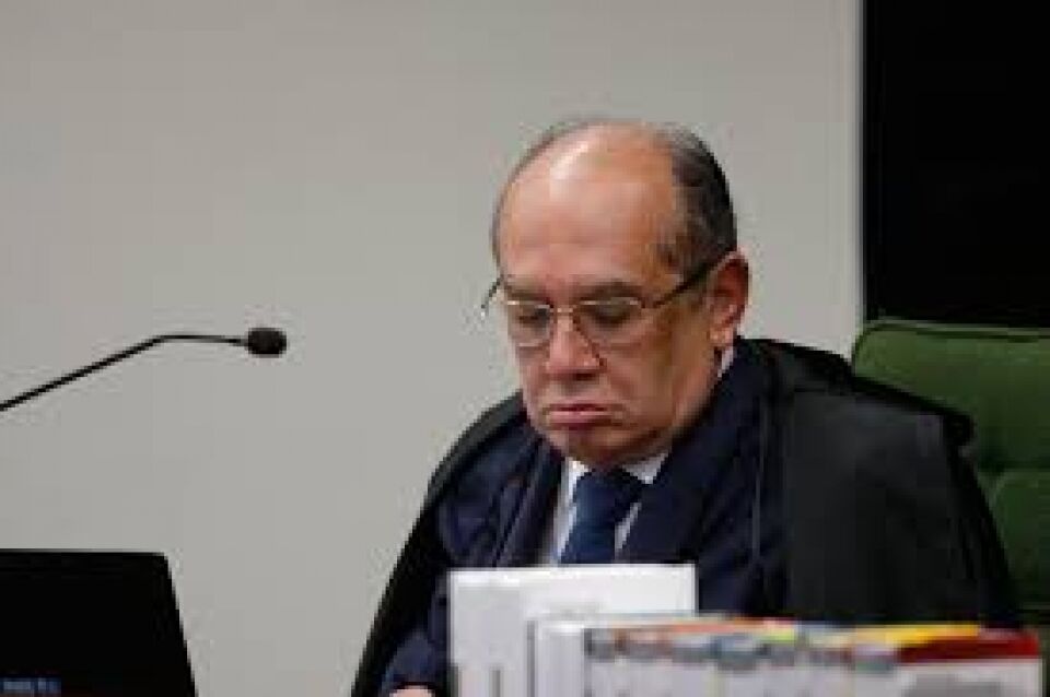Gilmar Mendes solta quatro investigados na operação 'Câmbio, desligo'