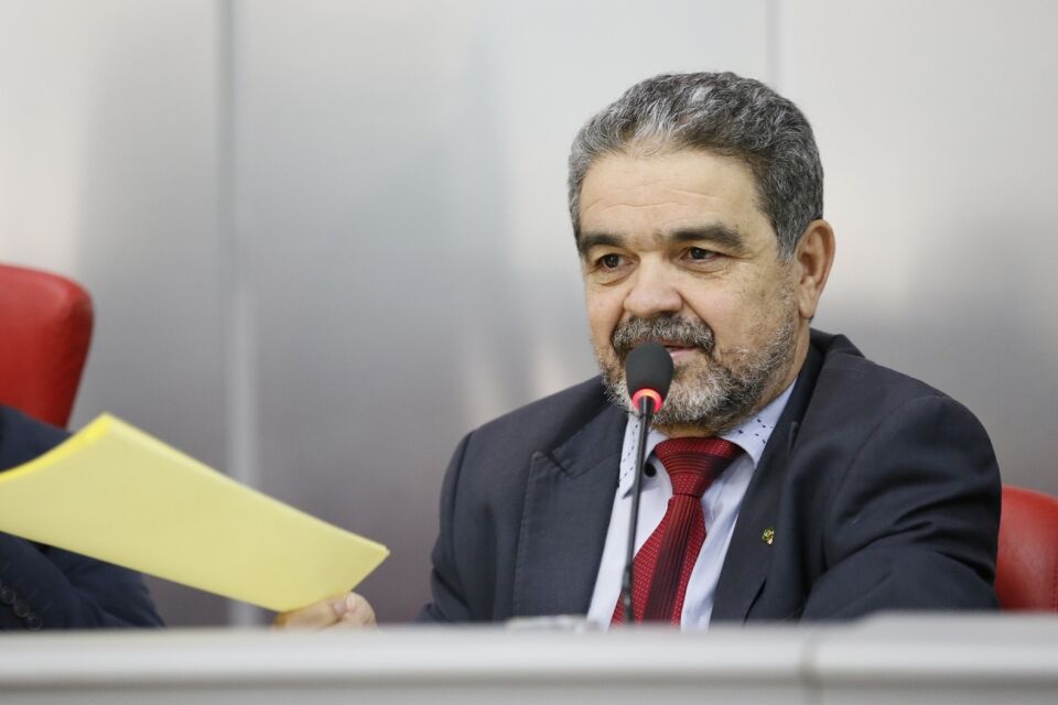 Projeto de Lei acaba com cobrança de taxa mínima pelo consumo de água