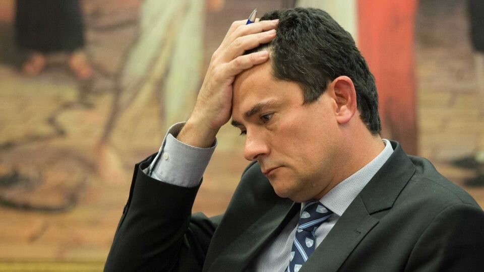 Moro abre mão de ação da Lava Lato e diz estar sobrecarregado