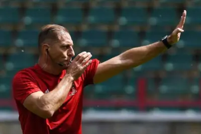 Juíz argentino apita abertura da Copa; Sandro Meira Ricci será 4º árbitro