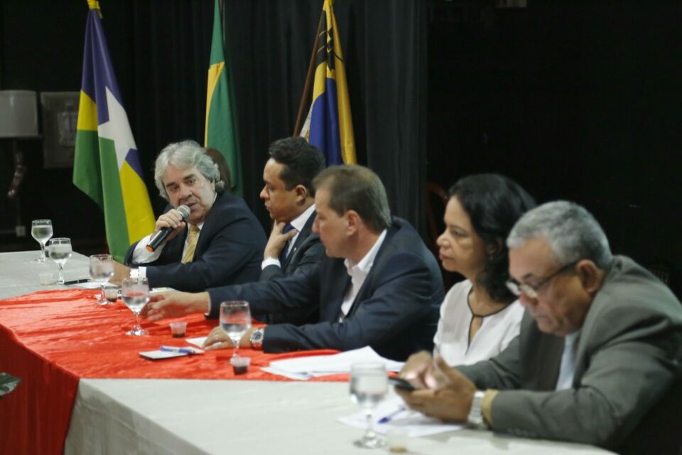Seminário sobre nova política de regularização fundiária encerra nesta quarta no Banzeiros