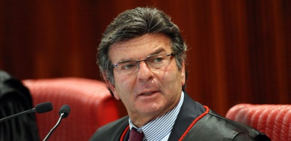 Pedido de vista suspende julgamento de recursos de deputados estaduais de Sergipe