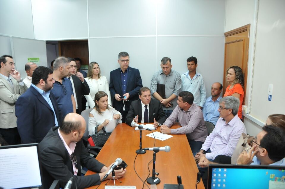 Em audiência judicial, empresas firmam compromisso para regularizar transporte escolar rural