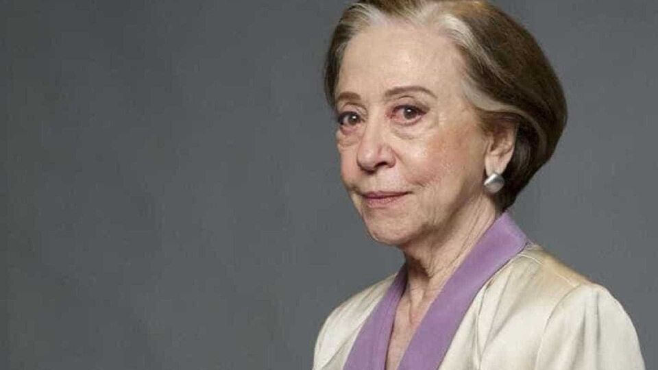 Aos 88, Fernanda Montenegro revisita a carreira de atriz em fotografia