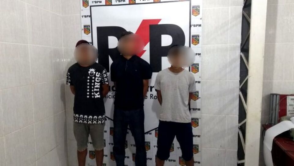 Bando composto por militar do Exército é detido com meio quilo de droga em frente a presídio